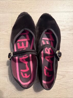 Women's Flabelus Truffle Mary Jane Flats with Gold Buckle